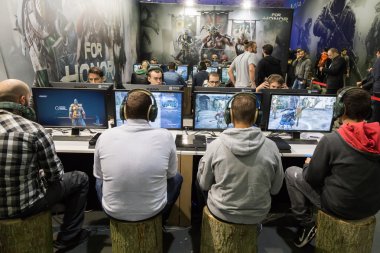 Milan Oyunlar hafta 2016 insanlara