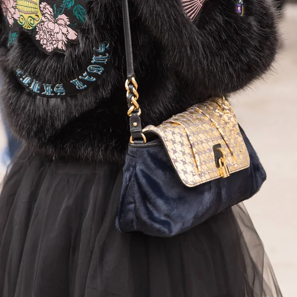 Detalle de la bolsa en Milan Women 's Fashion Week —  Fotos de Stock