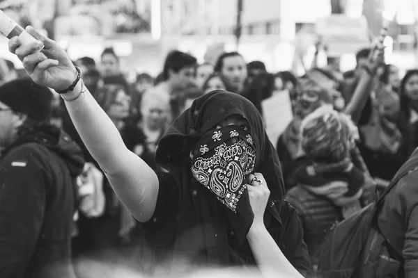 Studenti in marcia per la Giornata Internazionale della Donna — Foto Stock