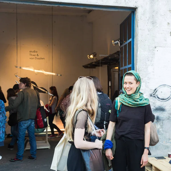 People visiting Fuorisalone 2017 in Milan, Italy — Stock Photo, Image