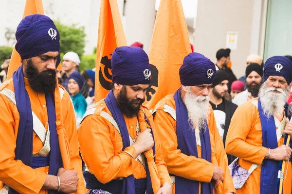 Sikhs taking part in the Vaisakhi parade — Stock Photo, Image