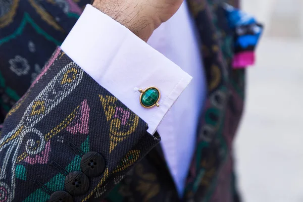 Detail of a fashionable man at Milan Men's Fashion Week — Stock Photo, Image