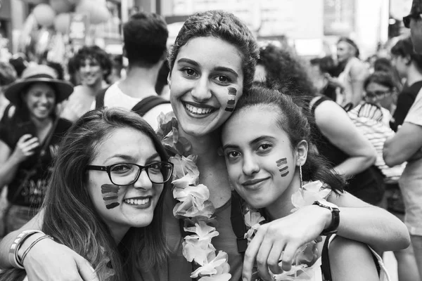 İnsanlara gurur geçit 2017, Milano, İtalya — Stok fotoğraf