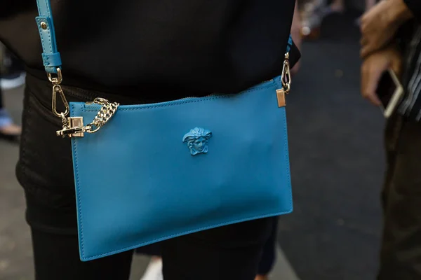 Ayrıntı çanta Milan kadın moda haftası — Stok fotoğraf