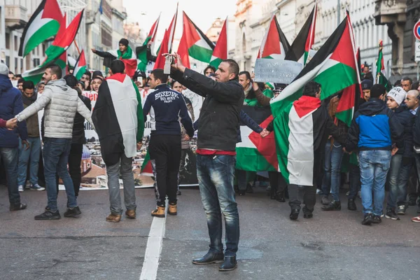 Jeruzsálem a fővárosa Izrael ellen tiltakozó embereknek — Stock Fotó