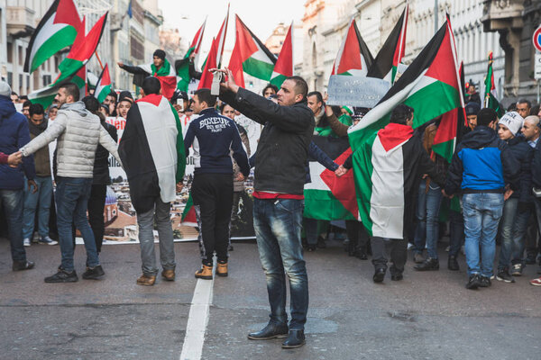 People protesting against Jerusalem capital of Israel