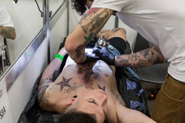 Tattoer op Milan Tattoo Conventie 2018, Italië — Stockfoto