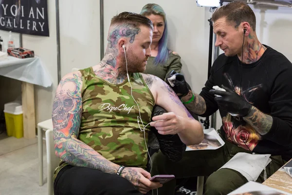 Tattoer på Milano Tattoo Convention 2018, Italien — Stockfoto