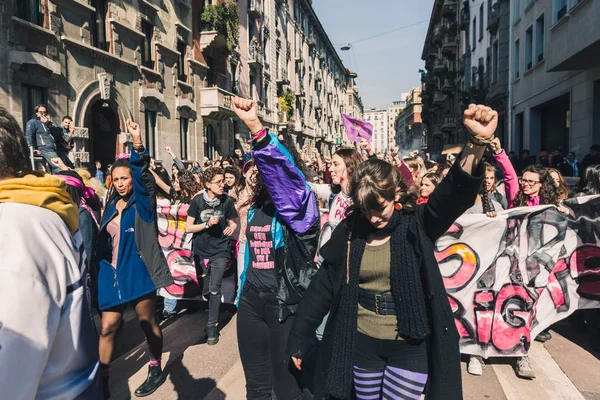 Students celebrating the International Wome's Day — Stock Photo, Image