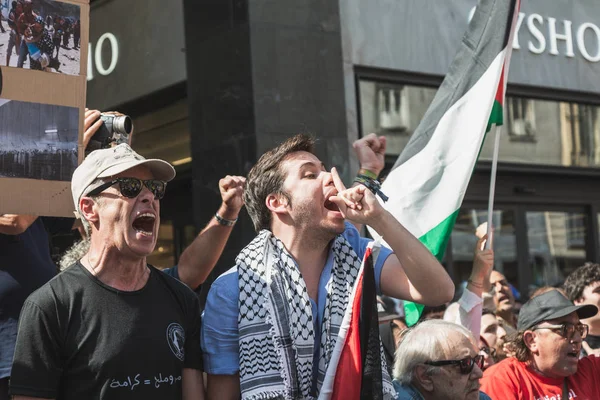 Pro-palestyńskich demonstrantów konkurs Brygada żydowska — Zdjęcie stockowe