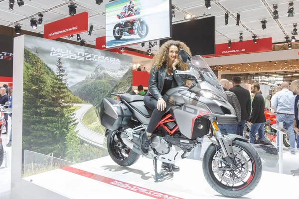 Motorbike on dispaly at EICMA 2019 in Milan, Italy — Stock Photo, Image