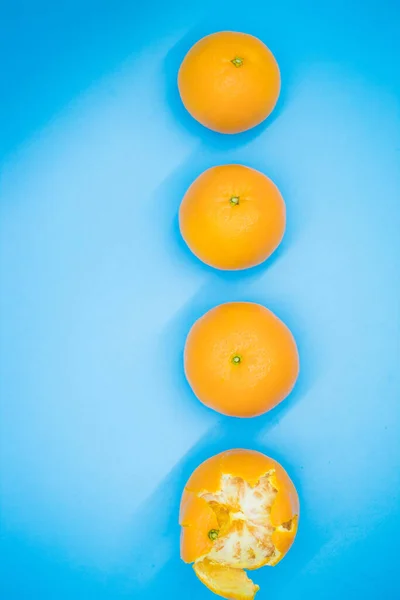 Tangerines Blue Background — Stock Photo, Image