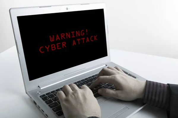 Warnung vor Cyber-Angriff auf Netzwerk — Stockfoto