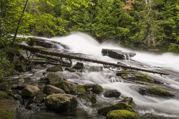 Dlouhá Expozice Záběr Podmáslí Spadá Haliburton Ontario Kanada Tento Vodopád — Stock fotografie