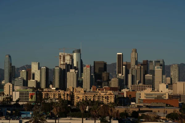 Los Angeles στο κέντρο της πόλης πυροβολήθηκε από τη νότια πλευρά της πόλης — Φωτογραφία Αρχείου