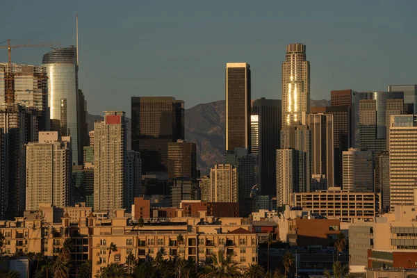 Sunset light reflecting off of Los Angeles downtown skyscrapers — 스톡 사진