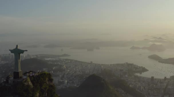 Aerial Ampla Tomada Cristo Redentor Cidade Rio Janeiro Baía Botafogo — Vídeo de Stock