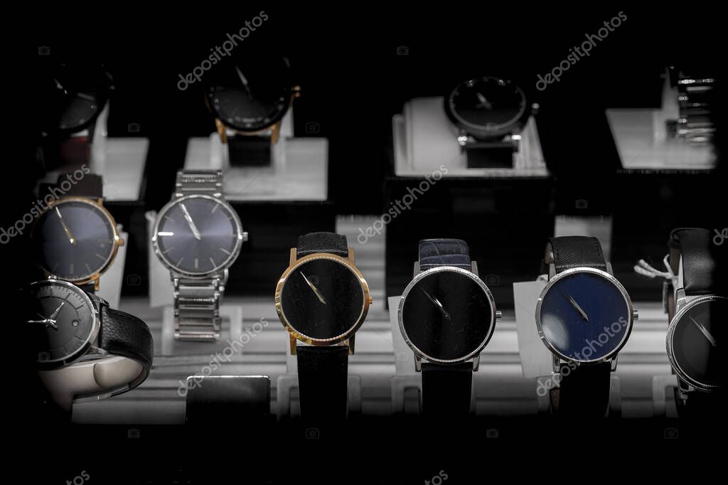 Luxury watches — Stock Photo © vlalukinv@gmail.com #342329758