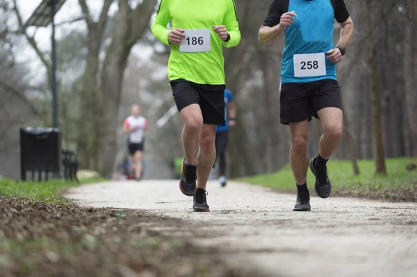 Fitness Sport Przyjaźń Wyścig Zdrowy Styl Życia Grupa Przyjaciół Lub — Zdjęcie stockowe