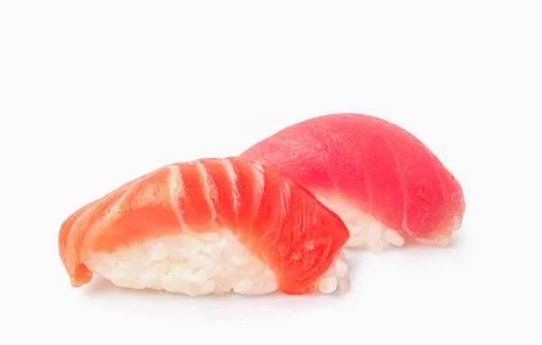 Salmon sushi and tuna sushi on white background. — Stock Photo, Image