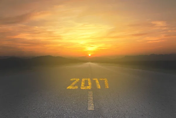 2017 年には、道路 — ストック写真