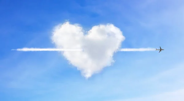 El amor está en el aire. Fondo de vacaciones de San Valentín —  Fotos de Stock