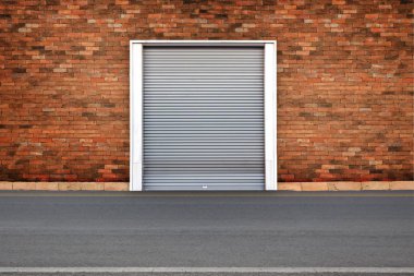 Silindir Panjur kapı ve beton zemin fabrika bina dışında 
