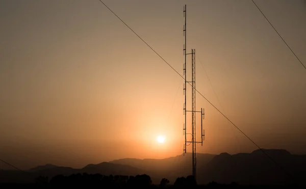 Torre Telecomunicazione Antenna Tramonto — Foto Stock