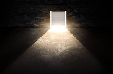 Silindir Panjur Kapı ve beton zemin için endüstriyel arka bina fabrika dışında da eski çimento duvar ve açık önümüzdeki inç arka planı ile eski beyaz tuğla açarak.