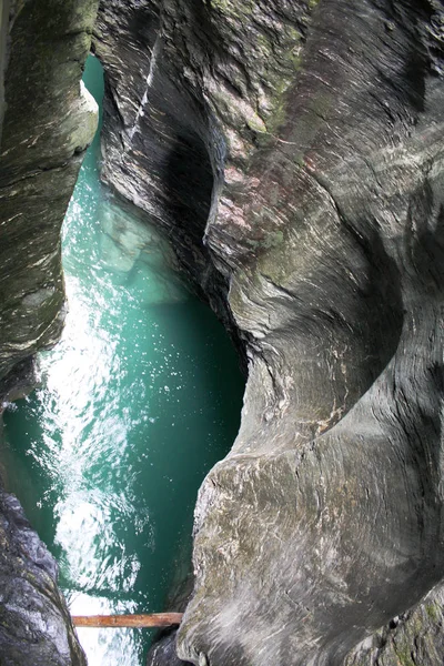 Lago in Viamala luogo in Svizzera — Foto Stock