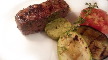 dana biftek ile çanak