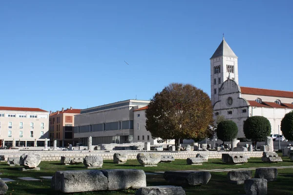 Igreja Com Bell Tower Croácia Zadar — Fotografia de Stock