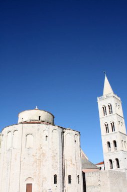 Kilise çan kulesinde Hırvatistan Zadar ile