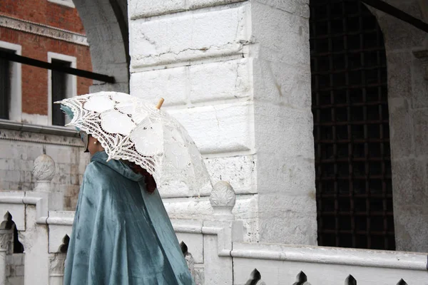 Vestido Mulher Antiga Para Carnaval Veneza — Fotografia de Stock