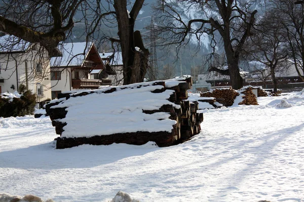 Zima Krajobraz Wybrzeżu Rzeki Alpach Austrii — Zdjęcie stockowe