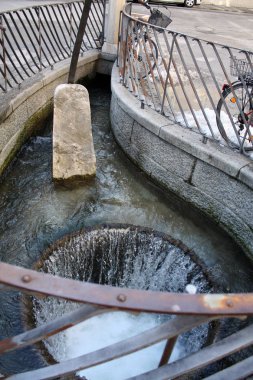 Salzburg. Avusturya. Şelale fountainon kare.