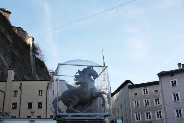 Конная Стена Статуей Укротителя Лошадей Зальцбурге — стоковое фото