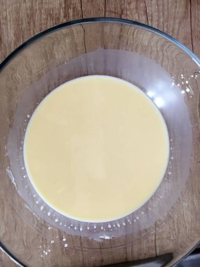 cam kase içinde pişirme krem