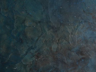 Soyut grunge dekoratif koyu mavi gri sıva duvar arka planı. Kasvetli kaba lekeli doku. Tasarım için kopyalama alanı olan web pankartı veya duvar kağıdı.