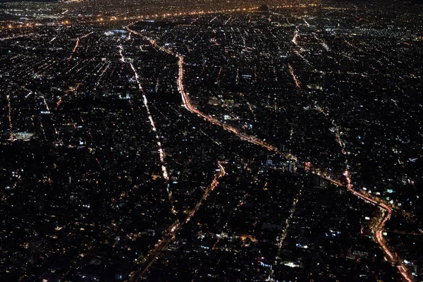 Панорама интенсивного движения с видом на город Мехико — стоковое фото