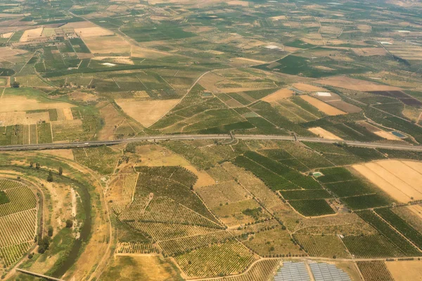 Luchtfoto van het gekweekte velden in Sicilië — Stockfoto