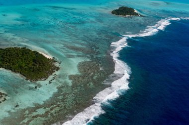 Aitutaki Polinezya Cook Adası uçak hava görünümünden