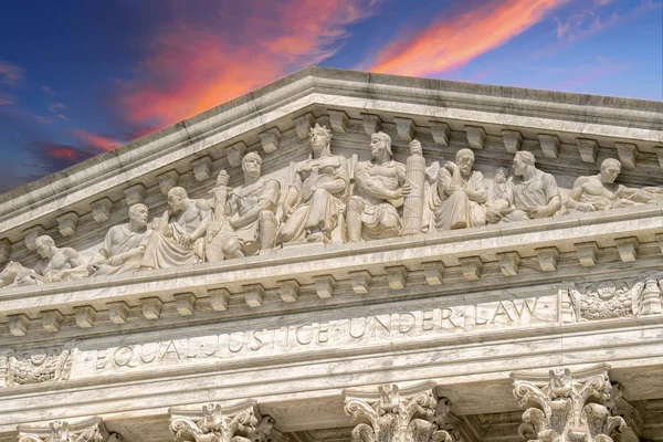 Supremo Tribunal Edifício em Washington DC detalhe — Fotografia de Stock