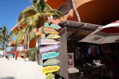 Cabo San Lucas, Meksika - 25 Ocak 2018 - Pasifik Sahili şehrin turist dolu