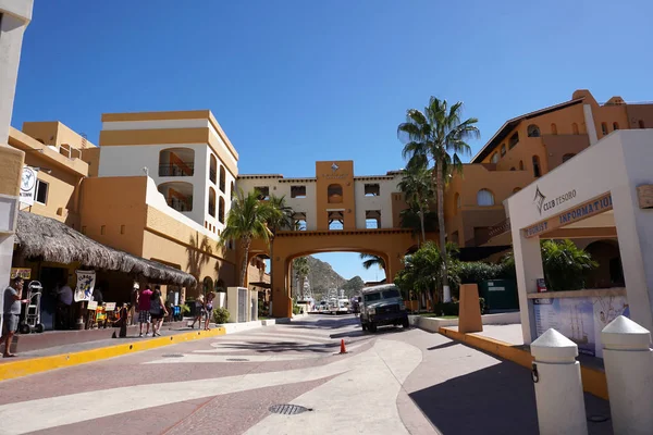 CABO SAN LUCAS, MÉXICO - JANEIRO 25 2018 - A cidade costeira do Pacífico está lotada de turistas — Fotografia de Stock