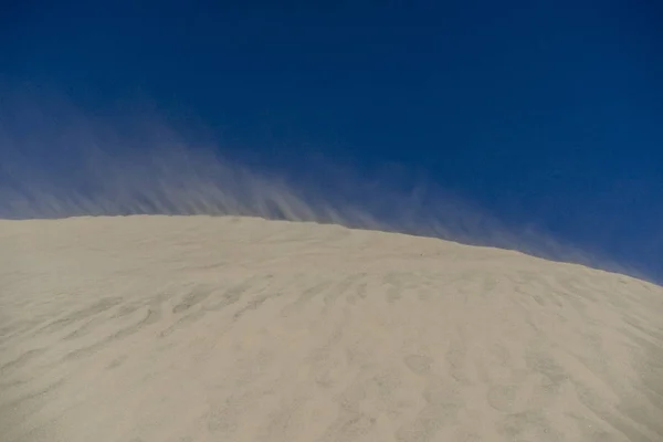 Wind in Baja California Sur desert sand dunes in Mexico — Stock Photo, Image