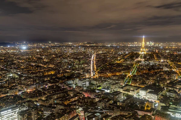パリの夜景空撮 — ストック写真