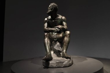 Roma 'da boksör boksör Yunan bakır heykeli