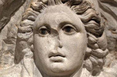 Antik Mitra Heykel ayrıntıları