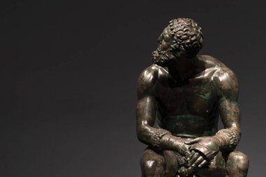 Roma 'da boksör boksör Yunan bakır heykeli